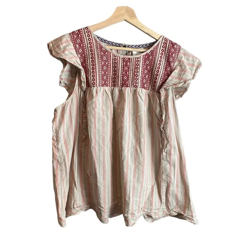 Knox rose embroidered blouse